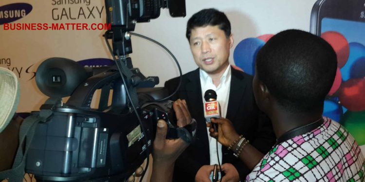 Faces at the Samsung S4 Launch