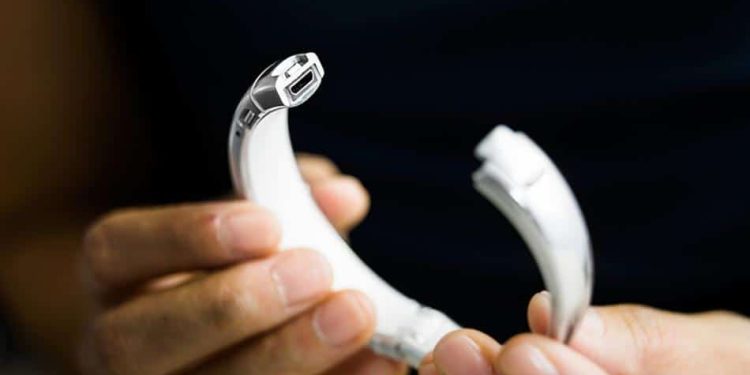 Bid Ugly SmartWatches Goodbye; Replace With This Fashionable One