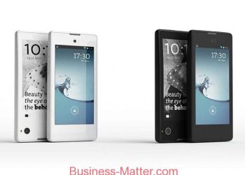 YotaPhone with Dual Screen Launched With E-link Screen at Rear and LCD Screen in Front