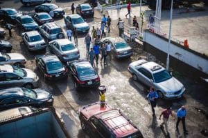 Zuckerberg-arriving-Andela-1024x684