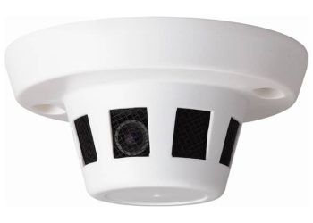 How to quickly detect if there’s a hidden camera in a room