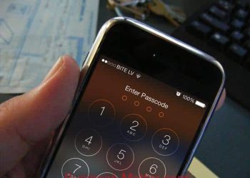 Research Discovery: Smartphone Pins Revealed by Camera and Microphone